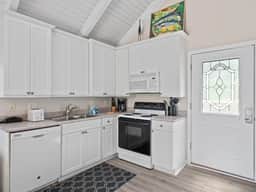 64 Night Heron | 3 Bed/2 Bath | On-site Pool & Walk to Beach | STR #025628 - Image 4