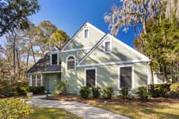 113 Evian | Beautiful villa |  Pool On Site | STR #067222 - Image 2