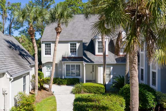240 Evian | 3 Bdrm | Lagoon/Golf Views | Tennis | Pet Friendly | STR # 026079 - Image 1