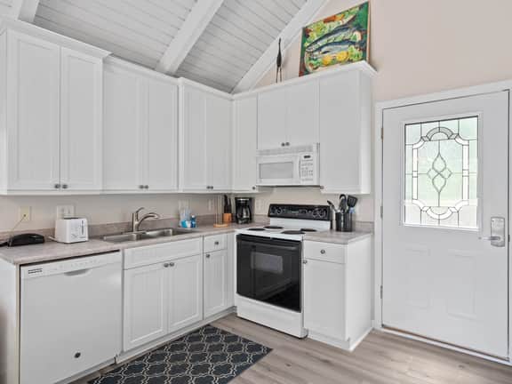 64 Night Heron | 3 Bed/2 Bath | On-site Pool & Walk to Beach | STR #025628 - Image 4