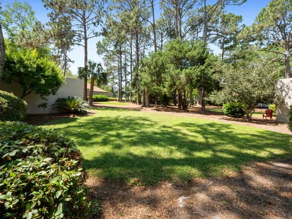 168 Fairwood  |2 Bedroom Ground Floor Villa | Walk to the Beach | STR #020800 - Image 5