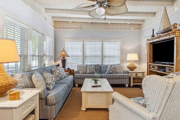 15 Bittern Street | Cozy Home with Cottage & Pool | 4th Row | STR #028425 - Image 4
