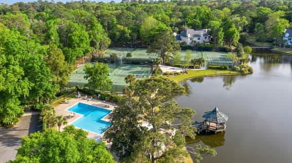 111 Evian | Golf View | Tennis & Pool on site | Dog Friendly  STR #025657 - Image 5