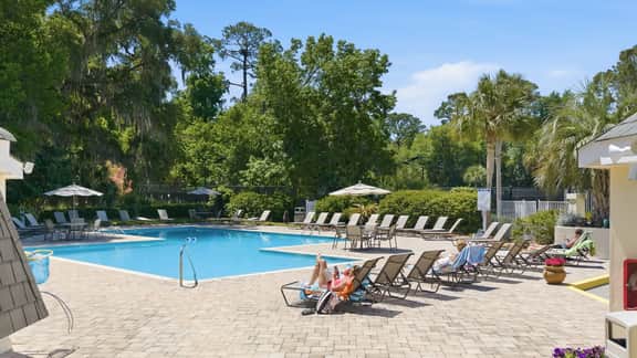 113 Evian | Beautiful villa |  Pool On Site | STR #067222 - Image 4